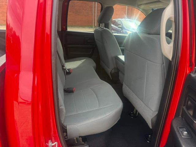 RAM 1500 Tradesman Quad Cab 2WD 2017