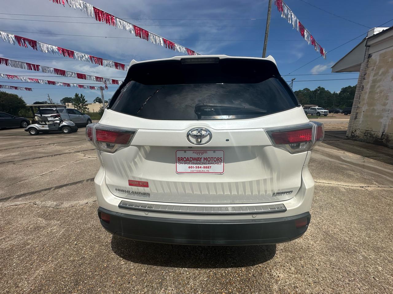 Toyota Highlander Limited FWD V6 2016
