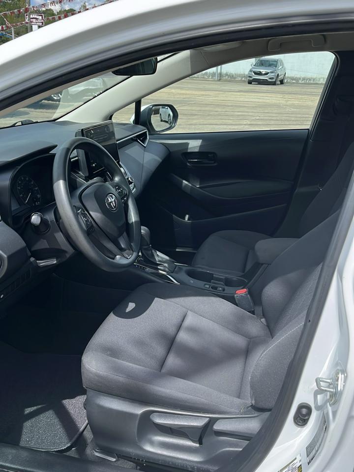 Toyota Corolla LE 2023