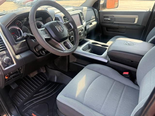 RAM 1500 Classic Tradesman Crew Cab SWB 2WD 2023