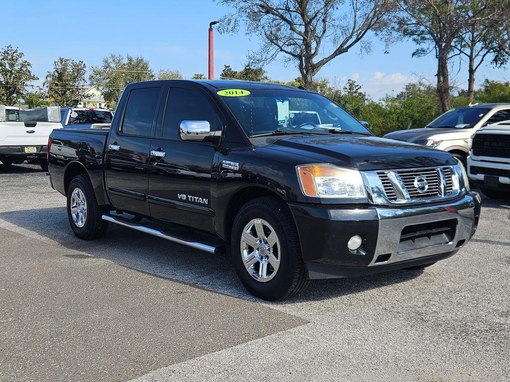 2014 Nissan Titan SV