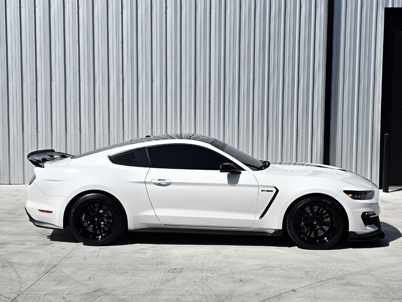 Ford Shelby GT350 Base 2019