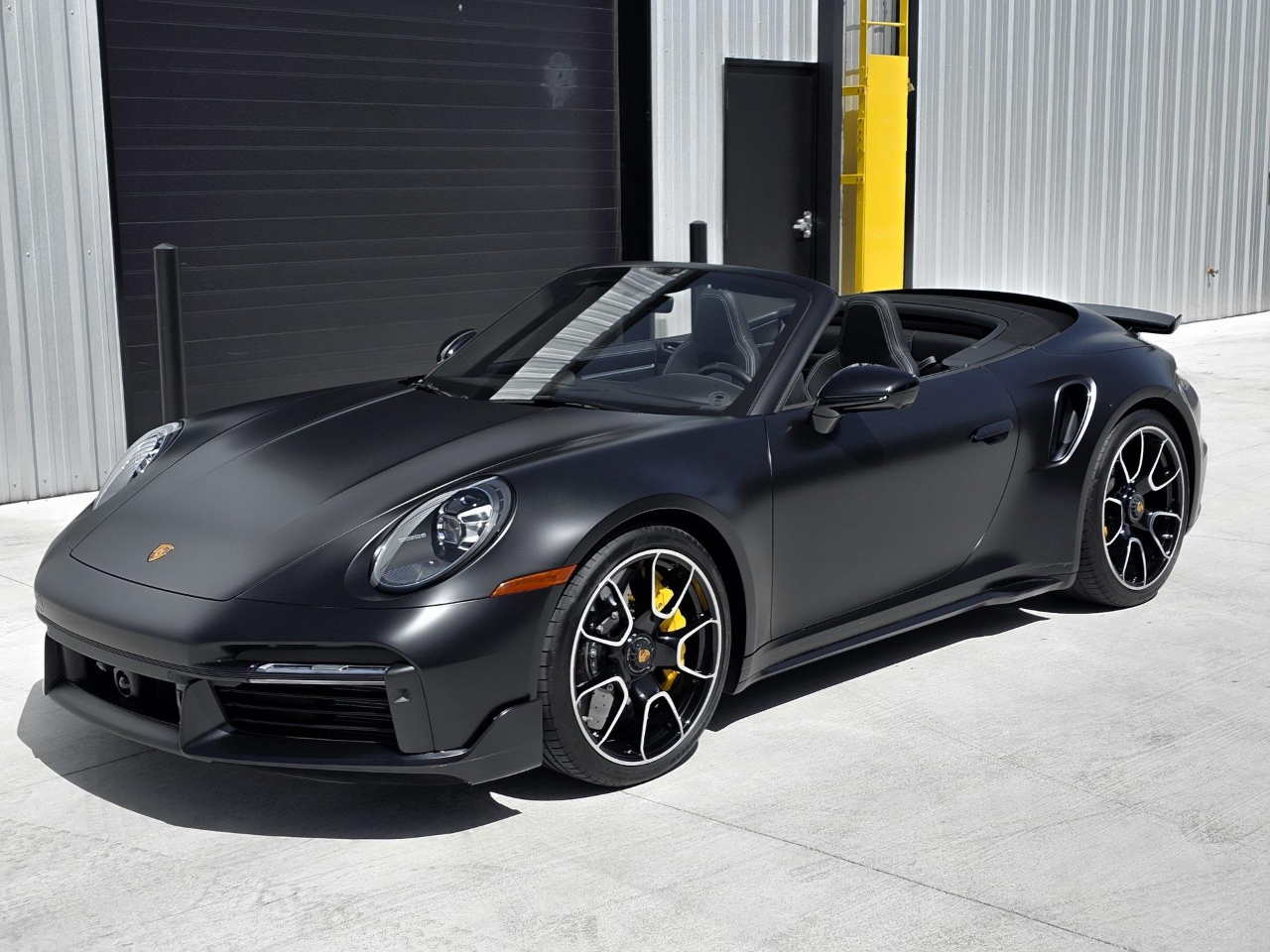 Porsche 911 Turbo S Cabriolet 2021