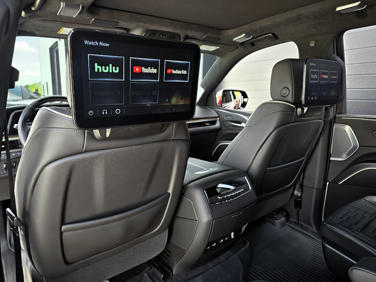 Cadillac Escalade Sport Platinum AWD 2023