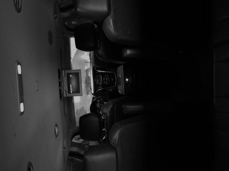 Cadillac Escalade Premium 4WD 2017