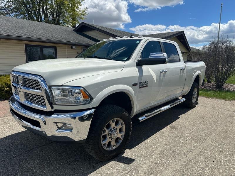 2016 RAM 2500 Laramie Crew Cab SWB 4WD