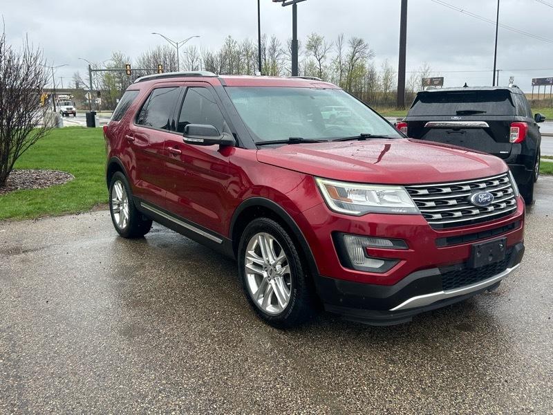 Ford Explorer XLT FWD 2016