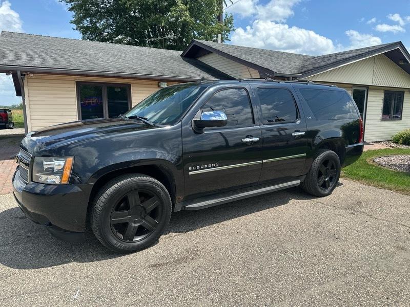 2013 Chevrolet Suburban LTZ 1500 4WD
