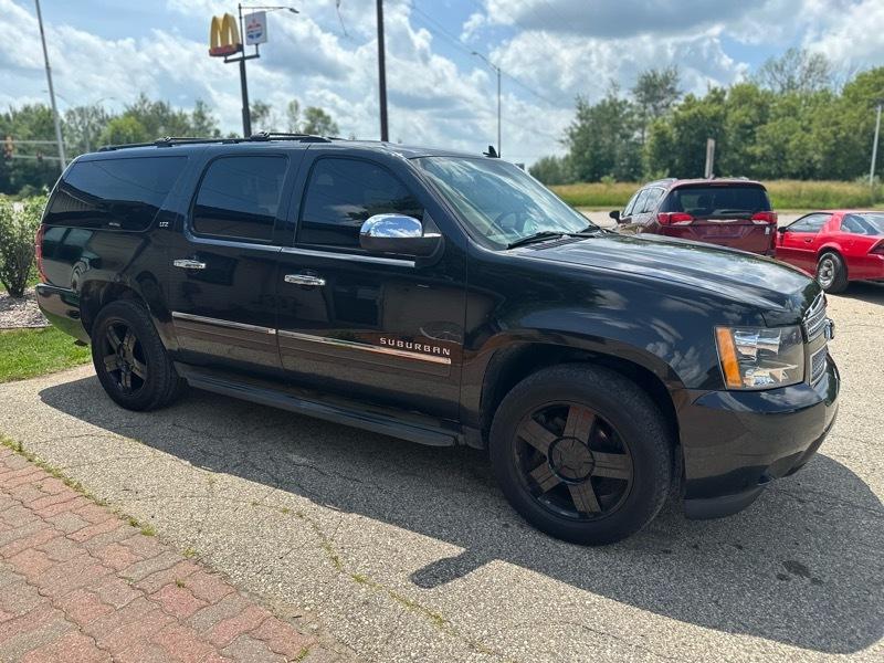 Chevrolet Suburban LTZ 1500 4WD 2013