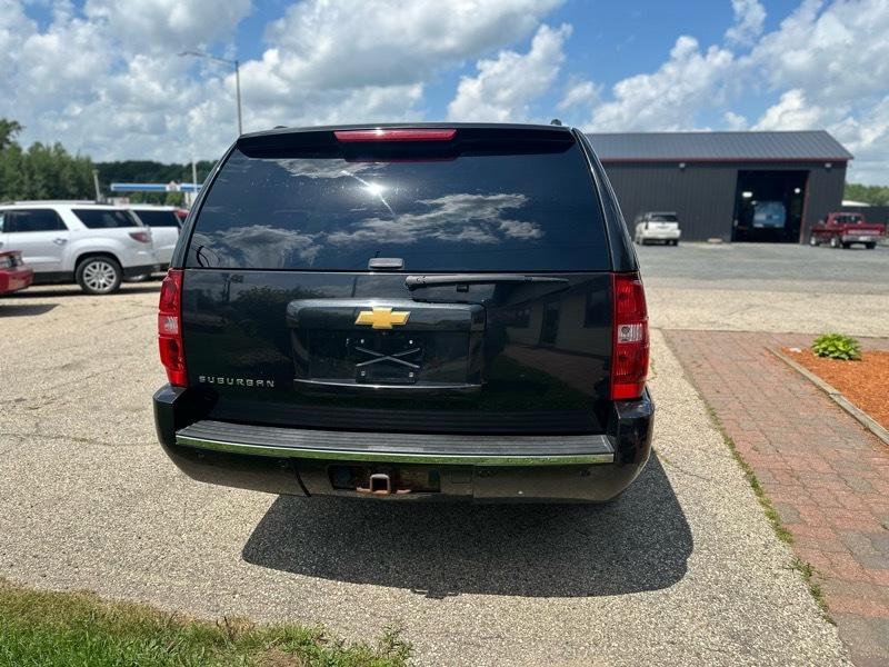 Chevrolet Suburban LTZ 1500 4WD 2013