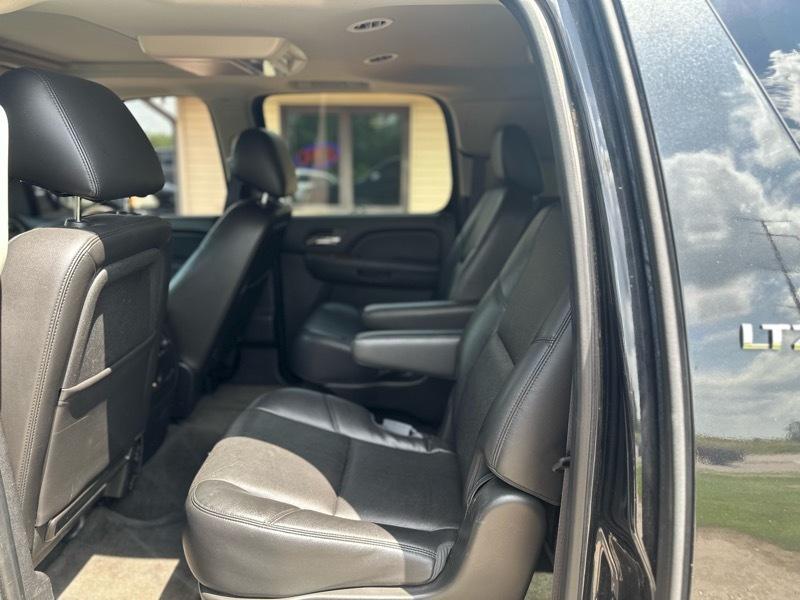 Chevrolet Suburban LTZ 1500 4WD 2013