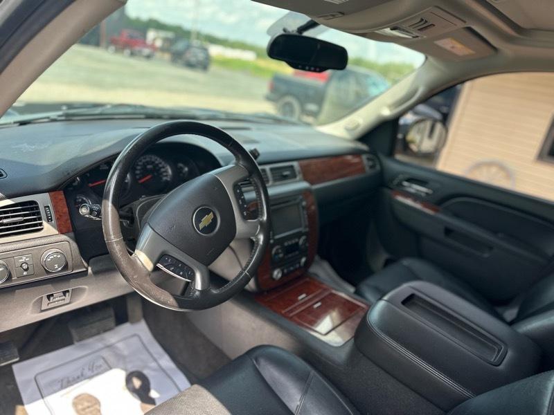 Chevrolet Suburban LTZ 1500 4WD 2013