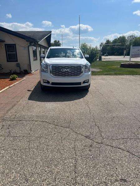 GMC Yukon Denali 4WD 2015