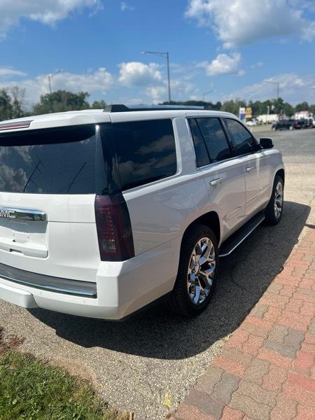 GMC Yukon Denali 4WD 2015