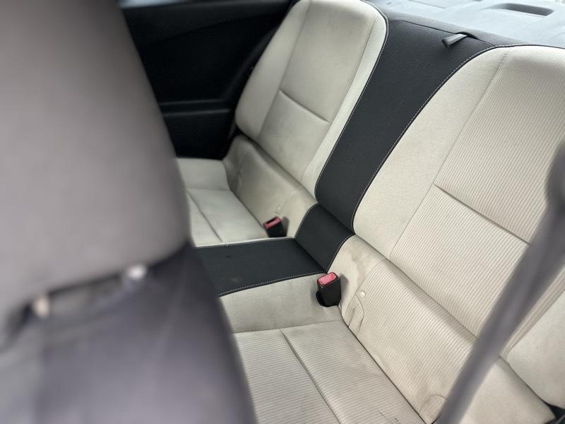 Chevrolet Camaro Coupe 1LT 2012