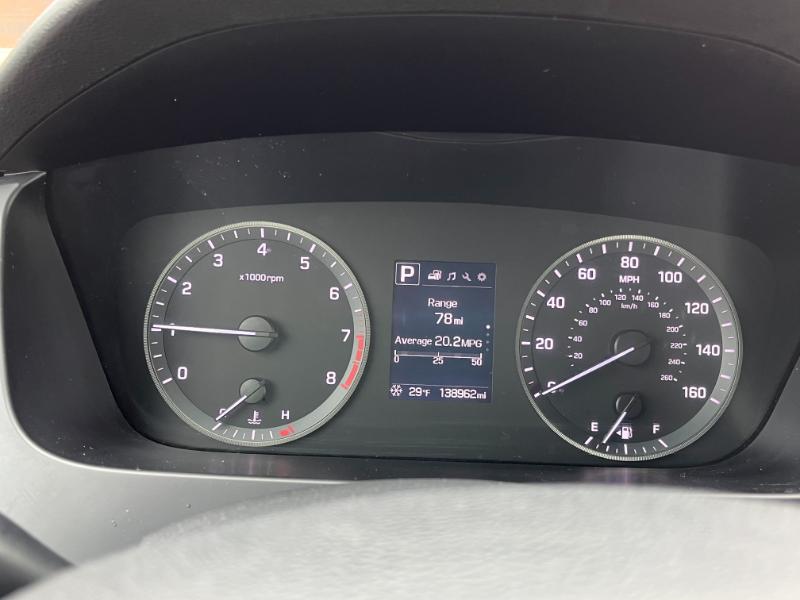 Hyundai SONATA SE/  2017