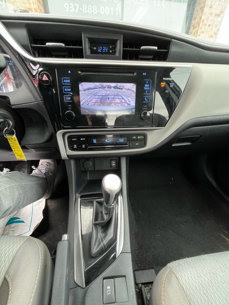 Toyota Corolla 4dr Sdn Auto LE (Natl) 2017