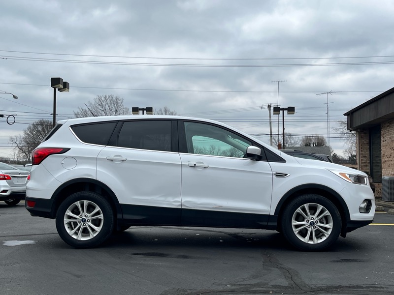 Ford Escape SE FWD 2019