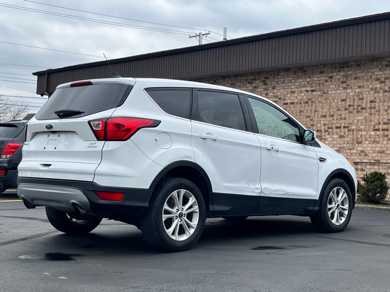 Ford Escape SE FWD 2019