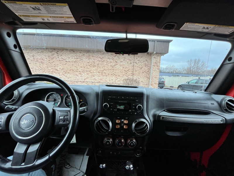 Jeep Wrangler Unlimited Sport 4WD 2015