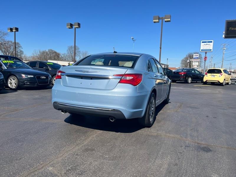 Chrysler 200 LX 2014