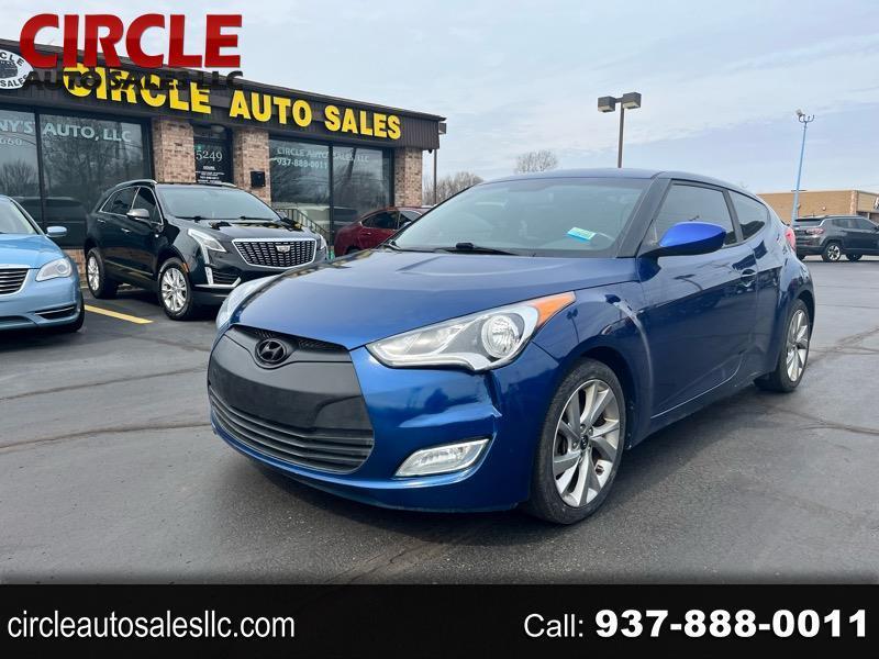 2017 Hyundai Veloster Base 6MT