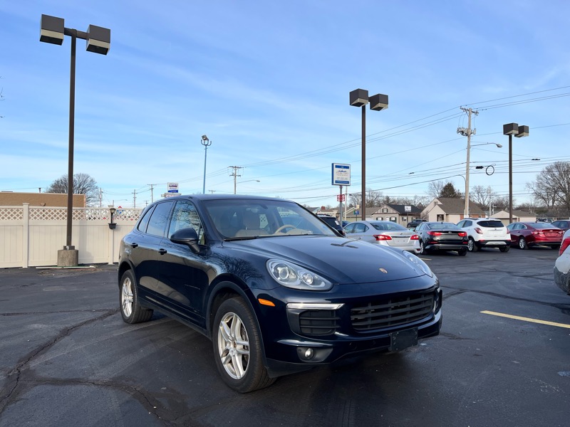 Porsche Cayenne Base 2017