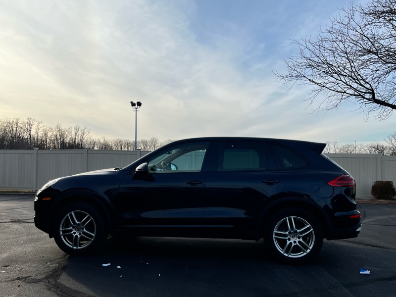 Porsche Cayenne Base 2017