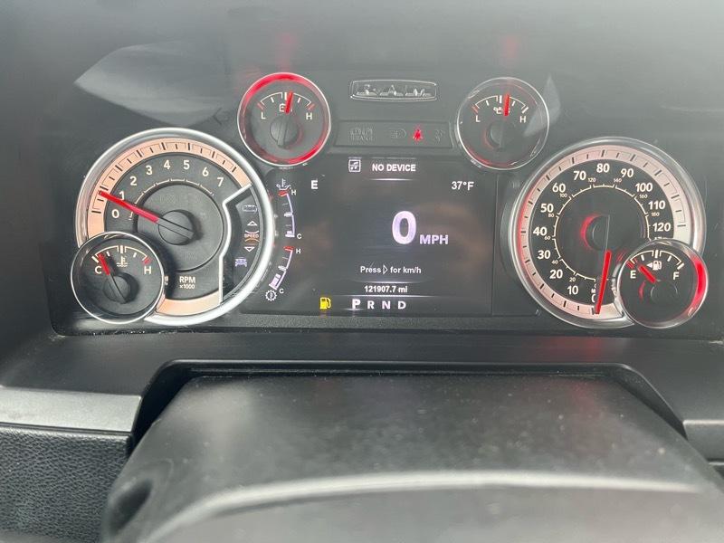 RAM 1500 Sport Crew Cab SWB 4WD 2017