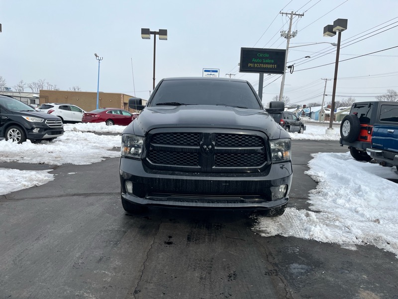 RAM 1500 Tradesman Quad Cab 4WD 2016