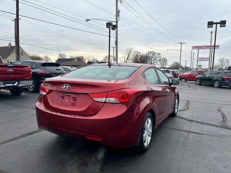 Hyundai Elantra Limited 2013