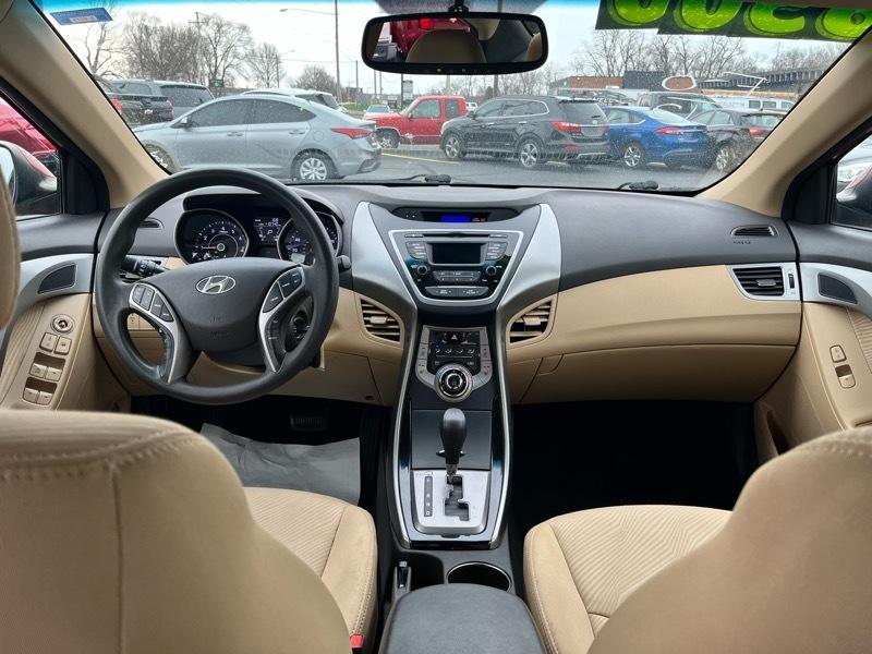 Hyundai Elantra Limited 2013