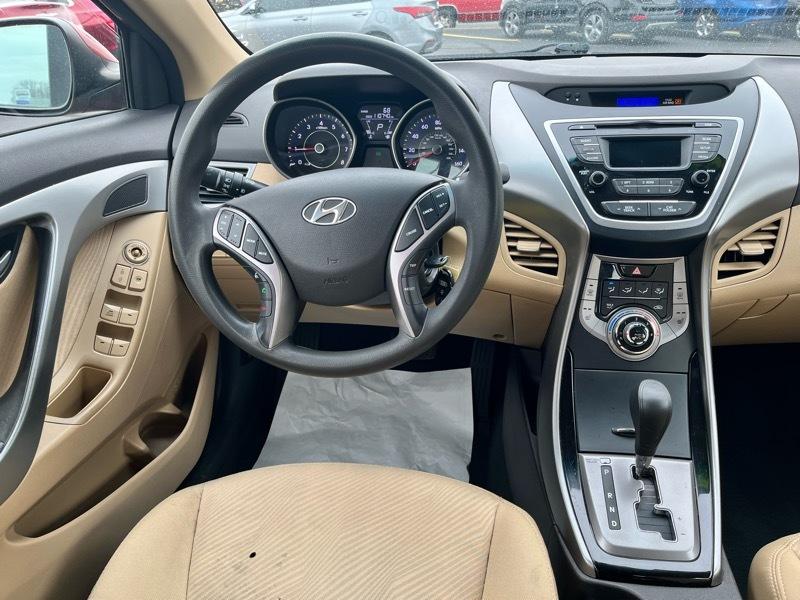 Hyundai Elantra Limited 2013