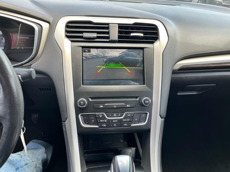 Ford Fusion SE AWD 2016