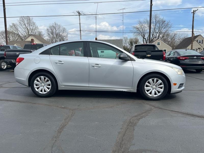 Chevrolet Cruze 2LS 2011