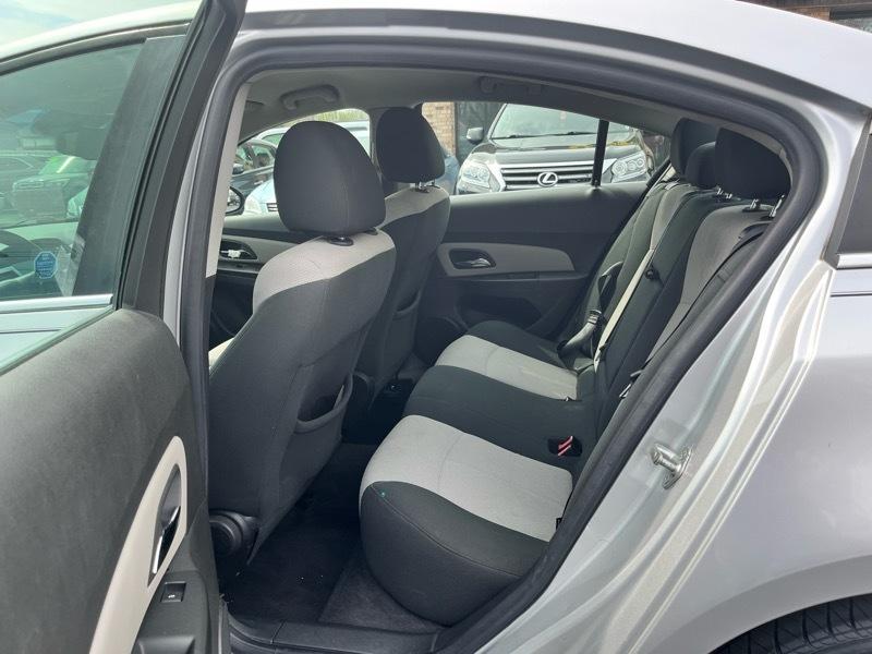 Chevrolet Cruze 2LS 2011