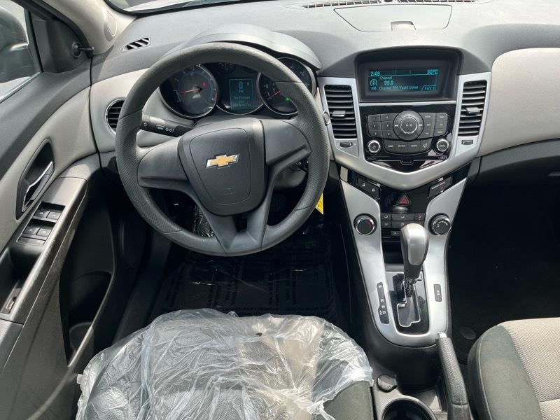 Chevrolet Cruze 2LS 2011