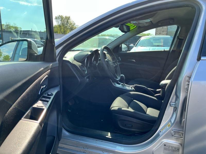 Chevrolet Cruze 1LT Auto 2015