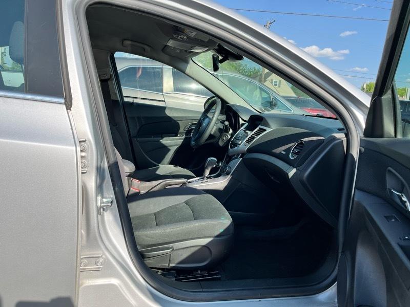 Chevrolet Cruze 1LT Auto 2015