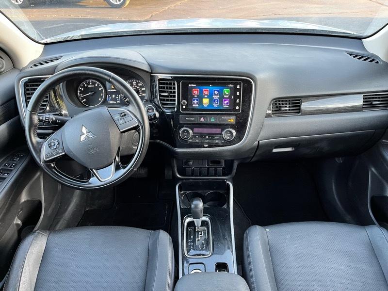 Mitsubishi Outlander SEL AWD 2017