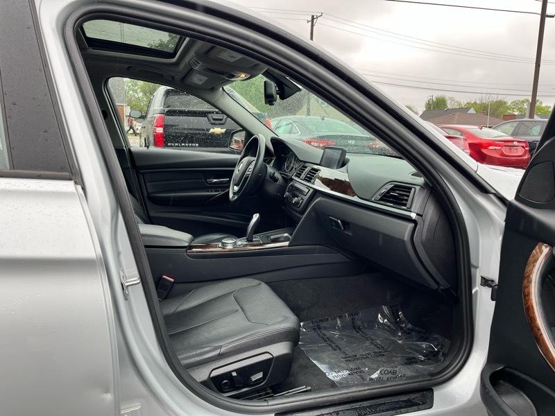 BMW 3-Series 328i xDrive Sedan 2014