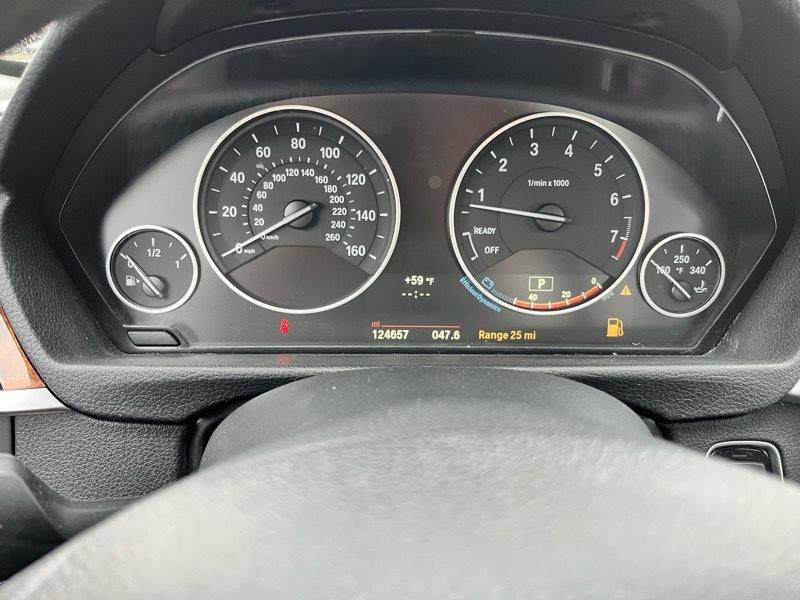 BMW 3-Series 328i xDrive Sedan 2014