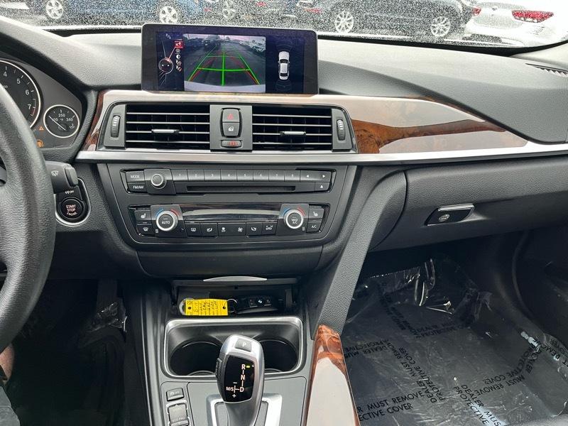 BMW 3-Series 328i xDrive Sedan 2014