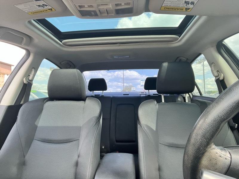 Mazda MAZDA3 s Sport 4-Door 2011