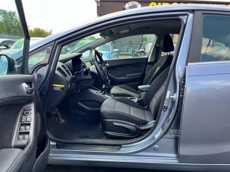 Kia Forte LX 6A 2017