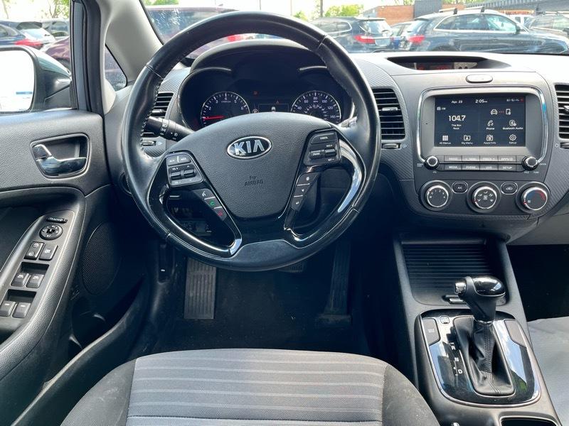 Kia Forte LX 6A 2017