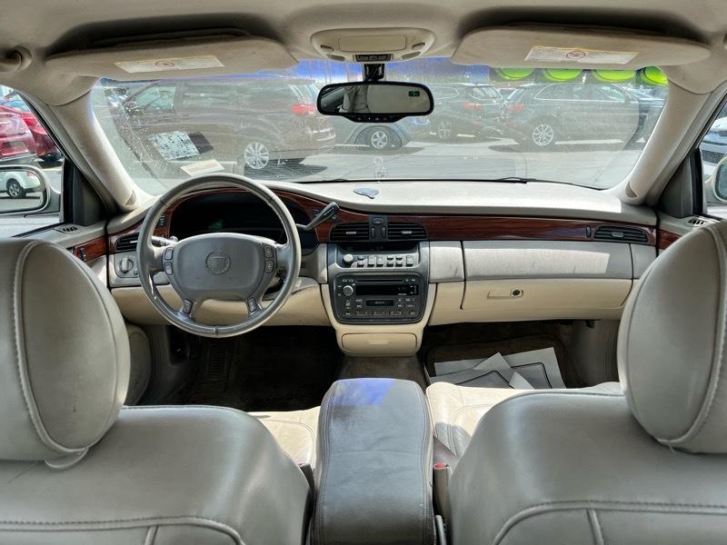 Cadillac DeVille Sedan 2002