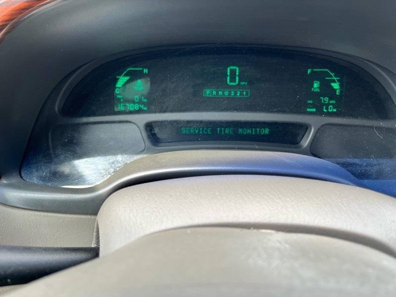 Cadillac DeVille Sedan 2002