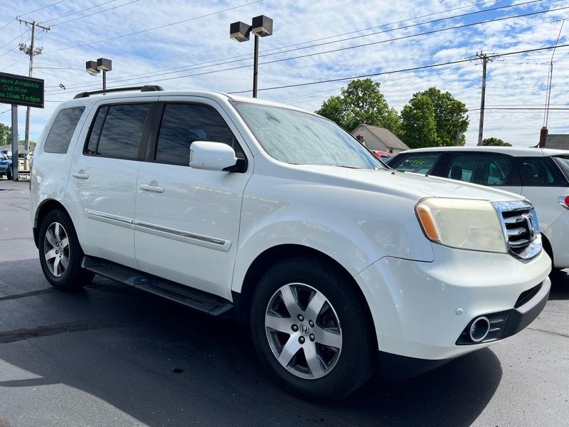 Honda Pilot Touring 4WD 5-Spd AT with DVD 2015