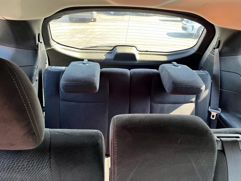 Nissan Pathfinder SV 4WD 2013
